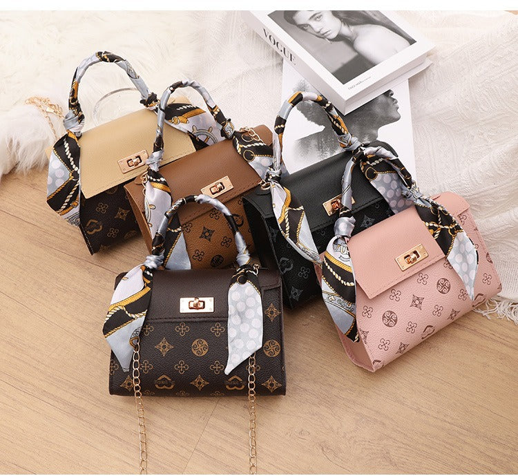 Éloria Silk Handle Bag