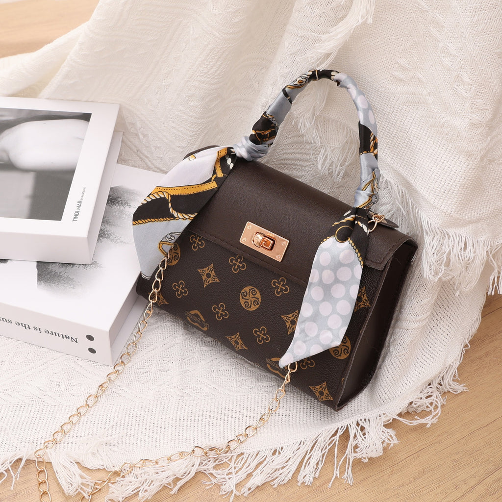 Éloria Silk Handle Bag